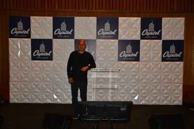 DSC_6946 (Large).JPG